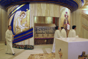 La cripta del nuovo santuario di San Giovanni Rotondo custodisce il corpo di san Pio.