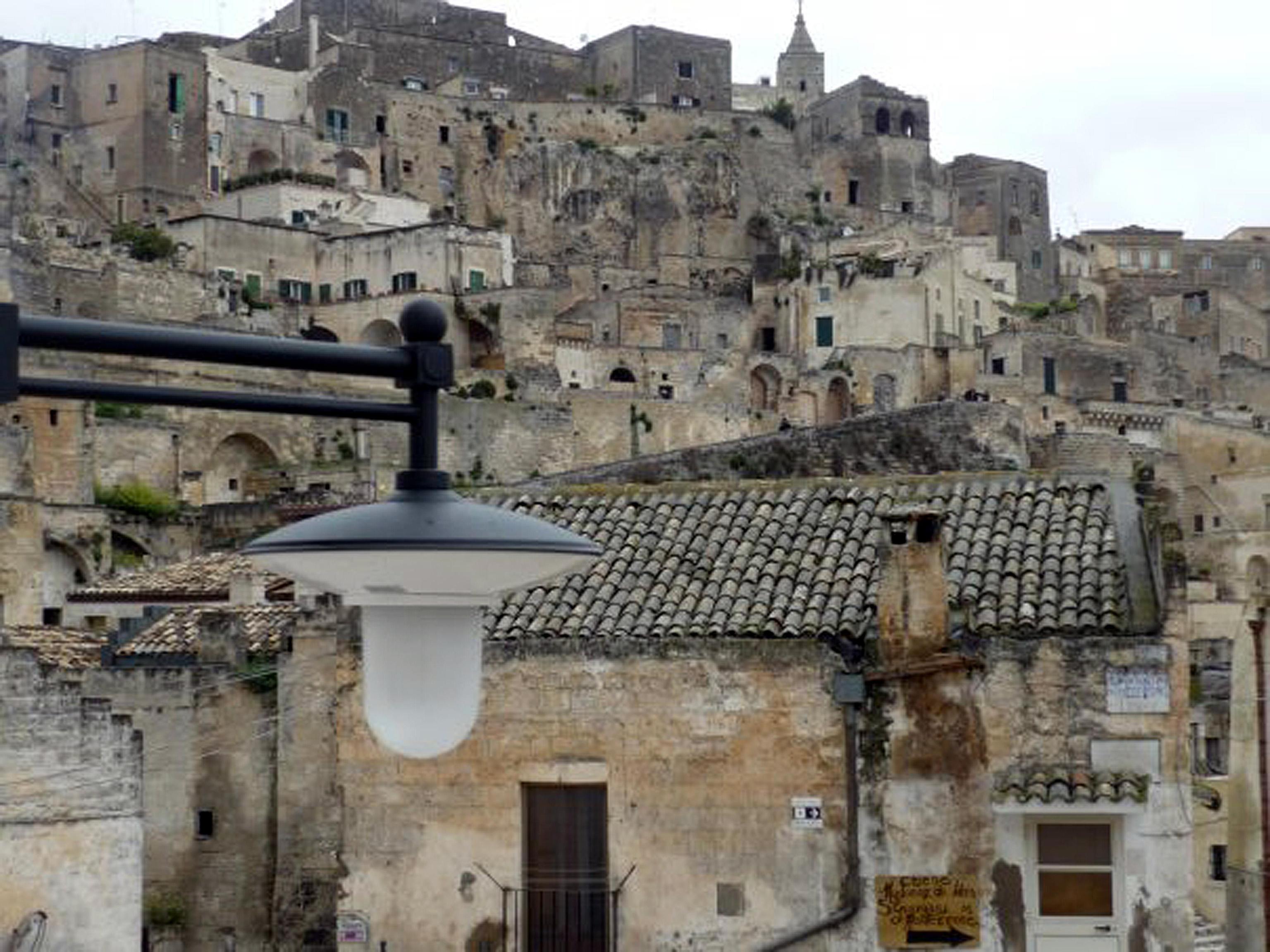 Una veduta dei Sassi di Matera, 23 aprile 2009. ANSA/ MARIALUISA DI TULLIO