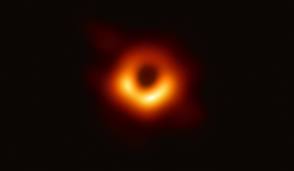 Buco nero in Messier 87