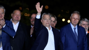 L’appoggio degli ungheresi a Orbán