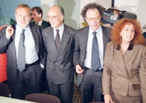 3 novembre 1995. Da sin., i magistrati della procura di Milano Francesco Greco, Francesco Saverio Borrelli, Gherardo Colombo e Ilda Boccassini.