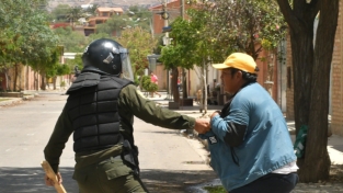 La Bolivia si ribella a Morales