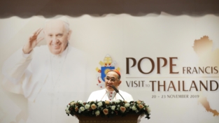 Papa in Thailandia per la civiltà dell’Amore