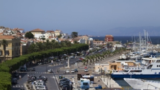 Urbanistica, scontro sul piano casa in Sardegna