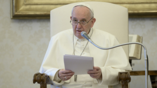 Papa Francesco, «le sfide globali si vincono insieme»