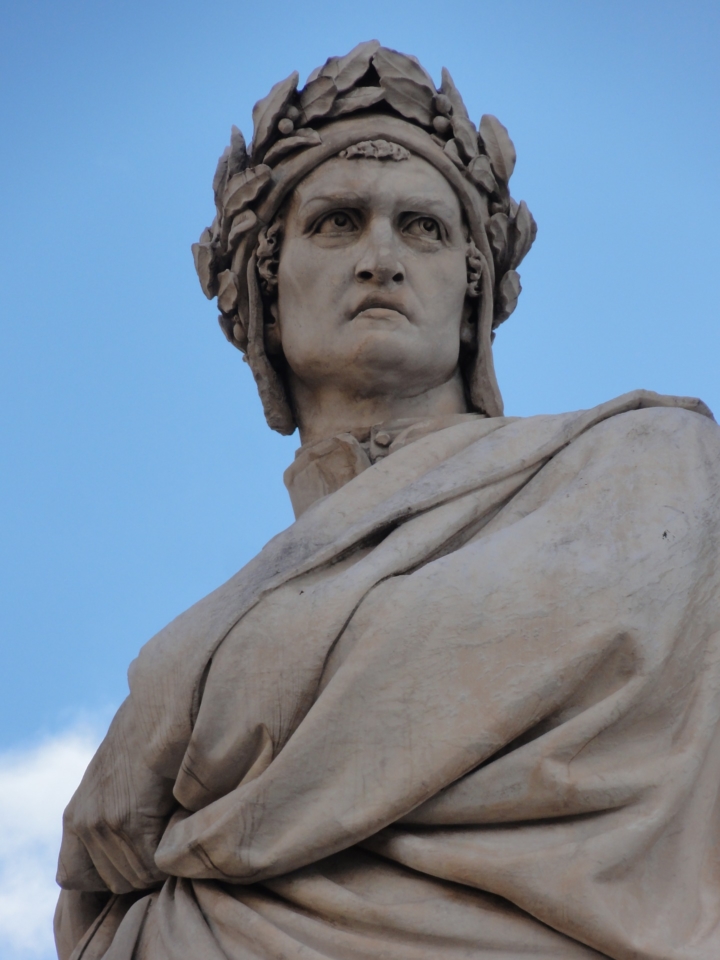 Profilo marmoreo di Dante Alighieri