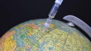 Petizione #DareToCare-Vaccino: accesso globale alla fratellanza