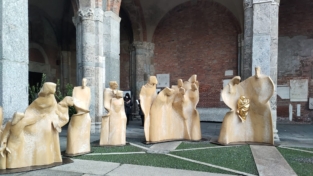 Milano, festa di Sant’Ambrogio con gentilezza