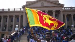 Sri Lanka: assalti alla casa presidenziale