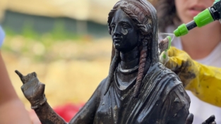 San Casciano dei Bagni, scoperte 24 statue in bronzo in perfetto stato