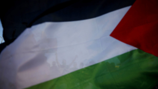 Palestina, bandiera vietata