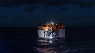 73 morti al largo delle coste libiche