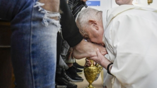 Papa Francesco a Casal del Marmo: Gesù non abbandona mai