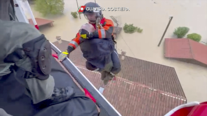 Alluvione in Emilia Romagna, foto della Guardia Costiera via Ap