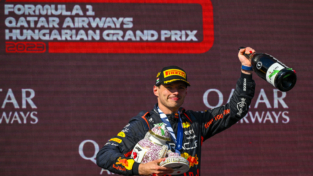 GP d’Ungheria: torna sir Hamilton, ma vince il solito Max Verstappen