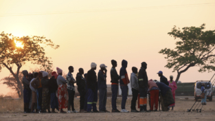 Zimbabwe, corsa alle urne