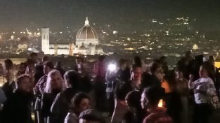 Firenze città sul monte,10 mila persone a San Miniato