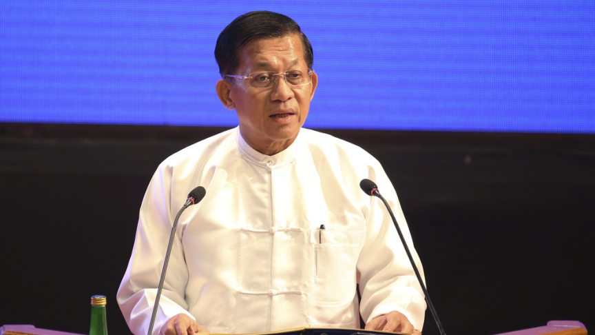 Myanmar, il generale Min Aung Hlaing, foto AP.