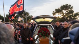 Luigi Riva, il funerale del “Quinto moro”
