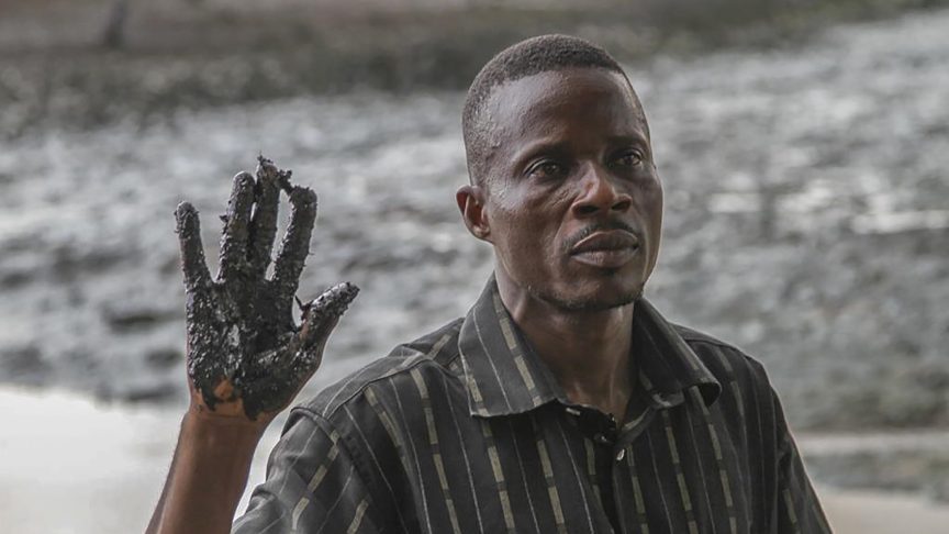Nigeria: attivisti chiedono che la Shell bonifichi i siti che ha inquinato