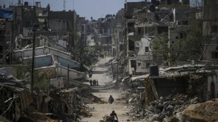 Onu, orrore per distruzione strutture sanitarie e fosse comuni a Gaza”