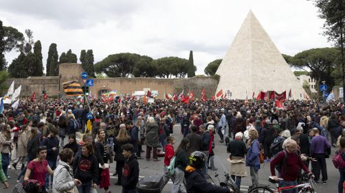 Manifestazione A.N.P.I per la festa di liberazione. Roma 25 aprile 2024. ANSA/MASSIMO PERCOSSI