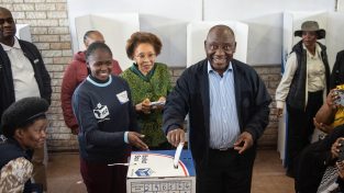 Elezioni cruciali in Sudafrica
