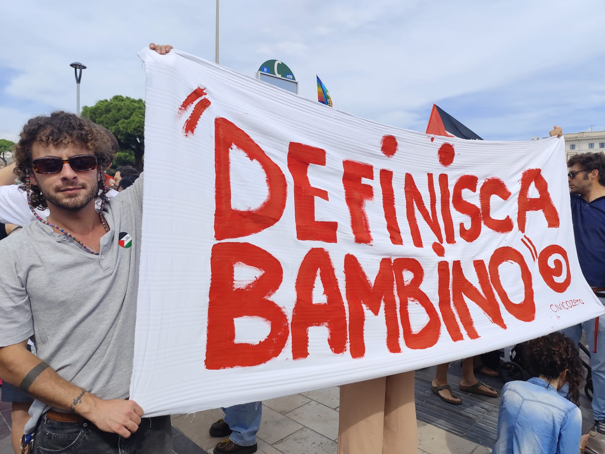 Partecipanti allo sciopero per Gaza e per la Global Sumud Flotilla a Roma